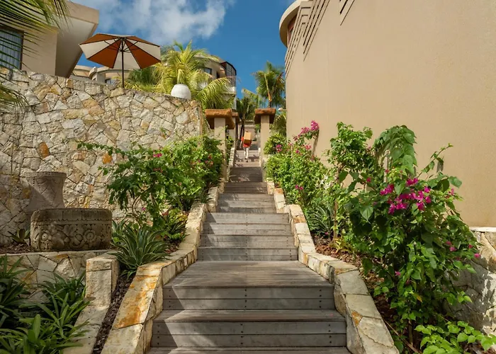 Seascape Resort Uluwatu By Ini Vie Hospitality 5*